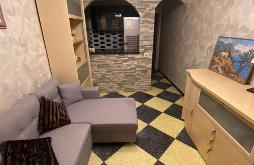 Tarascon Apartment | Charming apartment in the heart of Tarascon