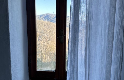Simignano Apartment | Charming Apartment In Historic Boccheggiano: Tuscany Awaits