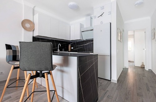 Candelaria Apartment | Charming Apartment "Junto al Mar" with Sea View, Pool, Wi-Fi & Terrace