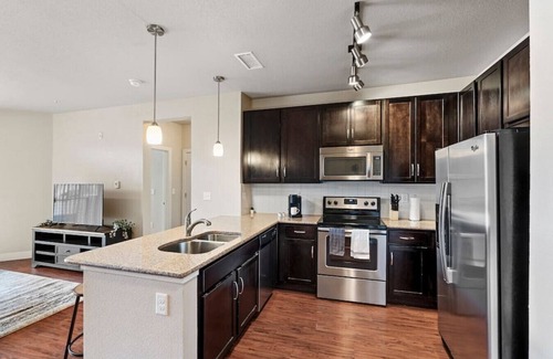 Lone Tree Apartment | Charming Apartment near Sky Ridge Medical Centern