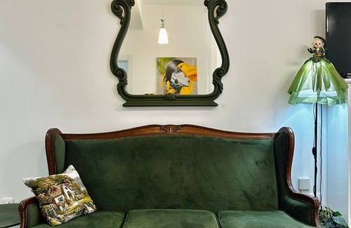 Bar Apartment | Charming apartment with WiFi, AC in fabulous Bar