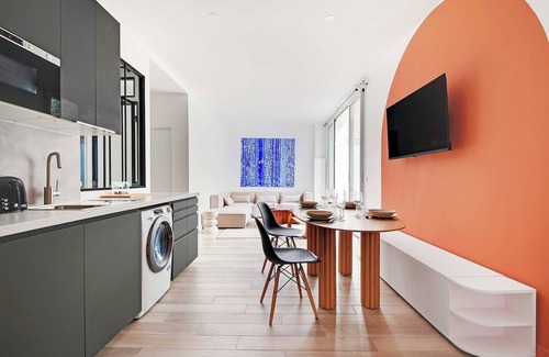 Quartier de la Plaine-de-Monceaux Apartment | Charming aptt with patio - 2BD/4P - Monceau Park