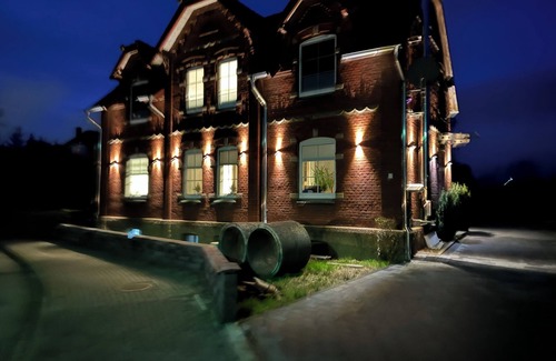 Bueckeburg Apartment | Charming art nouveau villa. Completely refurbished & refurnished in summer 2023