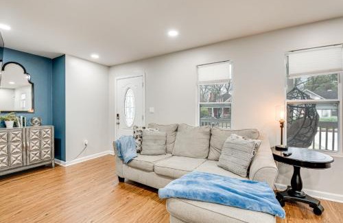 Jefferson Park House | Charming Atlanta Home with Yard about 7 Mi to Downtown!