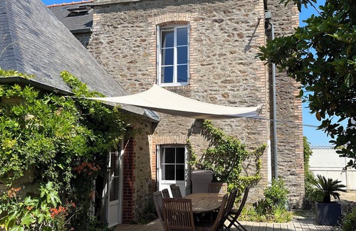 Lancieux House | Charming atypical house with sea view in the village centre 200 m from beaches