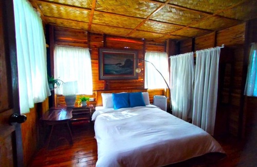 Anilao Bed & Breakfast | Charming B&B with Fitness Room and WiFi in Enchanting Lipa