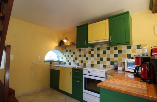 Blainville-sur-Mer Cottage | Charming Beachside Retreat with Bikes, Garden & All Amenities
