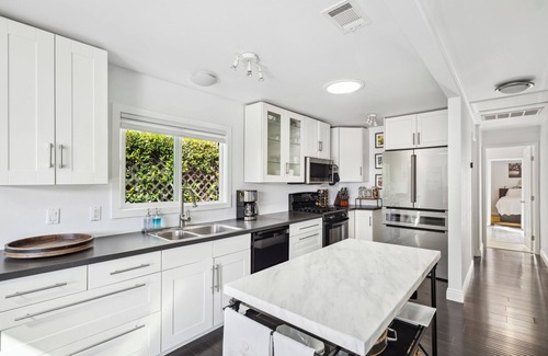 Corona del Mar House | Charming Beach Bungalow – Steps from the Sand & Village