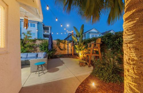 Carlsbad House | Charming Beach Bungalows - 4BR, Sleeps 10, Pets OK