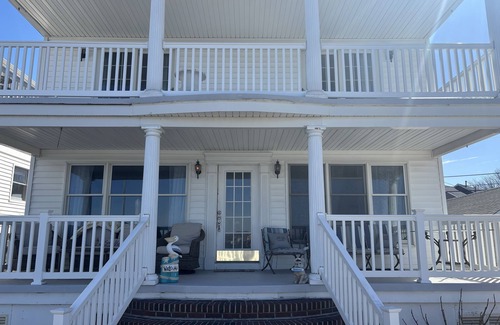 Ortley Beach House | Charming Beach Front 3-bedroom house in Ocean Gate with WiFi and AC