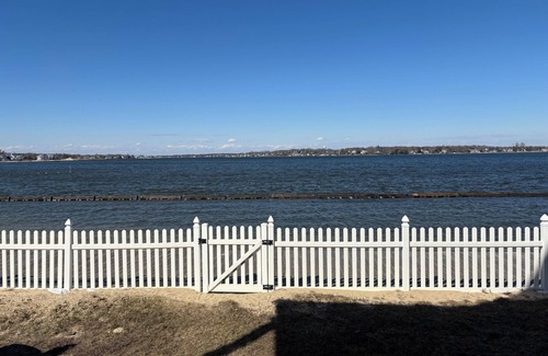 Ortley Beach House | Charming Beach Front 3-bedroom house in Ocean Gate with WiFi and AC