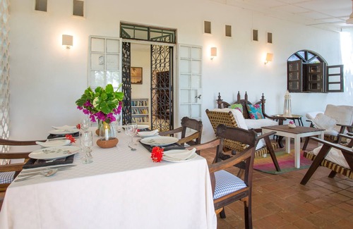 Diani Beach House | Charming beach house with private dipping pool overlooking the sea