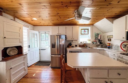 National City House | Charming Beachfront Getaway on Sand Lake - Near Tawas