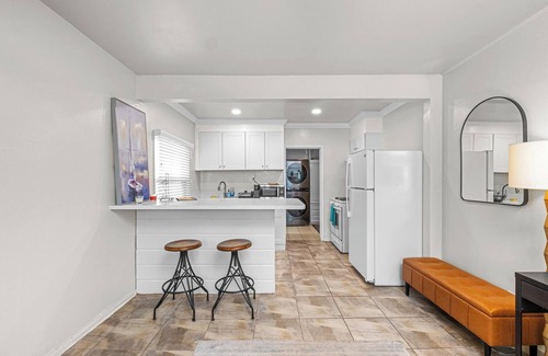 Hermosa Beach Apartment | Charming Beachside Apt w Laundry, Steps to Shore!