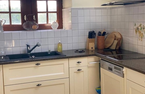 Orriule House | Charming Bearnaise farmhouse with swimming pool