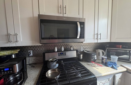 North Hills West Bed & Breakfast | Charming bed & breakfast in a quiet neghborhood. close to major feeways