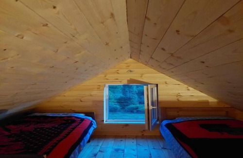 Savnik Bed & Breakfast | Charming bed & breakfast with WiFi in scenic Savnik Municipality