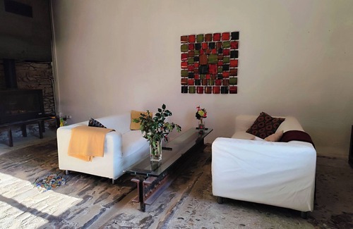 Conques-sur-Orbiel Bed & Breakfast | Charming bed and breakfast less than 15 minutes from Carcassonne Room 2