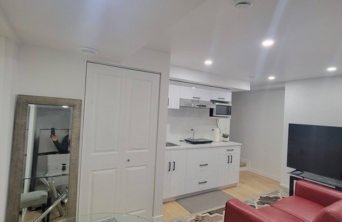 Winnipeg House | Charming Bedroom in Bonavista