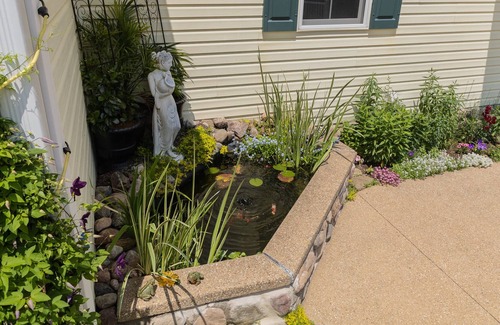 McKean Bed & Breakfast | Charming Bnb on a private Estate! Room #1