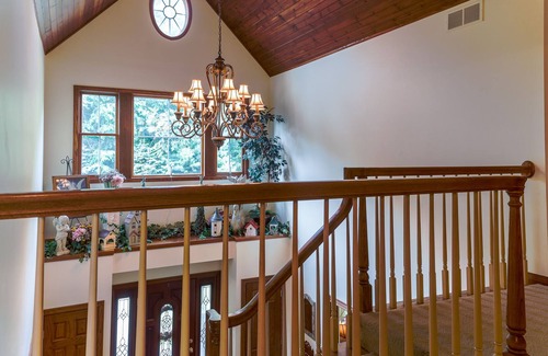 McKean Bed & Breakfast | Charming Bnb on a private Estate! Room #1