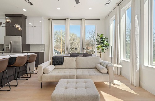 Old East Dallas House | Charming Brand New 2-Bedroom Townhome with Rooftop, Garage, Yard, AC, WiFi