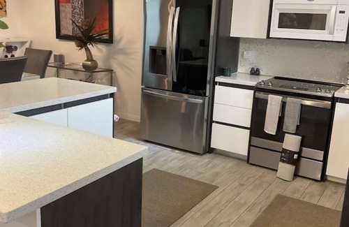 McAllen House | Charming Brand New 3-bedroom townhome in between Mission and McAllen area.