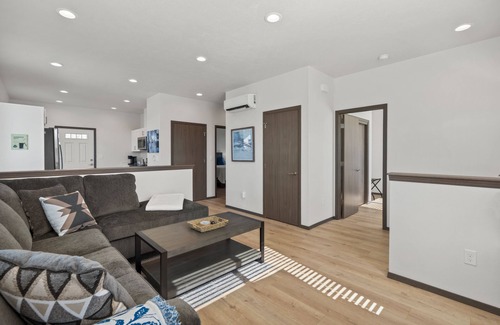 Logan House | Charming Brand New Built House in lively Spokane-Free Parking+AC!