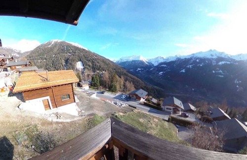 St. Luc Ski Chalet | Charming brand new chalet, completely renovated, with bright and spacious rooms, located towards the