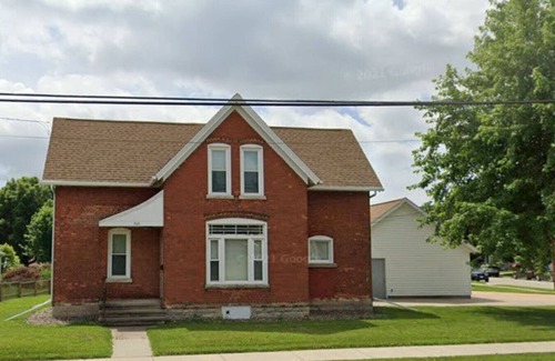 Little Chute House | Charming Brick House
