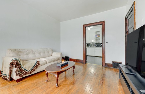 Front Park Apartment | Charming Buffalo Apartment: 2 Mi to Downtown