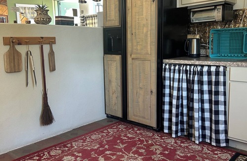 Medanales House | Charming Bunkhouse on a working Ranch in Northern New Mexico!