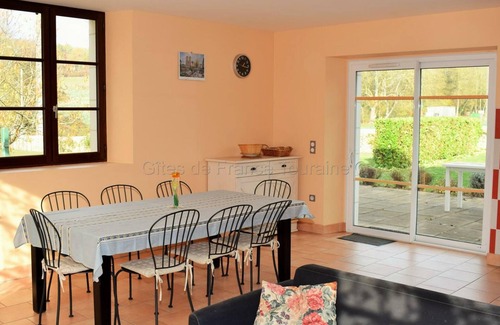 Chemille-sur-Indrois Cottage | Charming Cottage Near Lake Chemillé, Sleeps 7, 3 Bedrooms, Private Garden