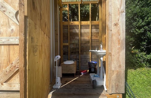 Bakersville Apartment | Charming cabin #2 in charming Bakersville