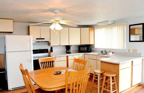 West Branch House | Charming Cabin Rental for the Perfect Summer Getaway on Clear Lake in Michigan