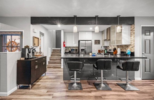 Lodge Hill House | Charming Cambria Retreat w HotTub, Sleeps 8, FirePit, 5 min to Coast/Main St