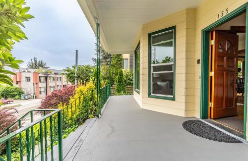 Miller Park House | Charming Capitol Hill Craftsman