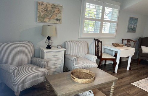 Olde Town Apartment | Charming carriage house in the heart of Old Town Bluffton!