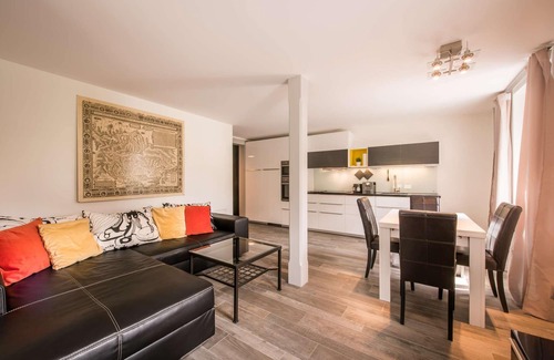 Matten bei Interlaken Apartment | Charming Ground-Floor Apartment; Your Perfect Alpine Retreat