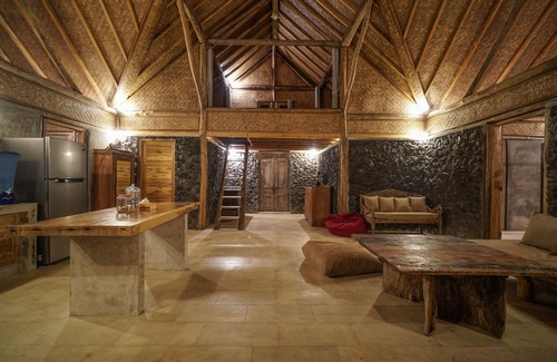 Kintamani House | Charming chalet by the lake in Kintamani