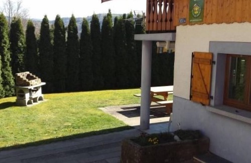 Ferdrupt Cottage | Charming Chalet in Ferdrupt: Ski, Hiking, Private Parking, WiFi