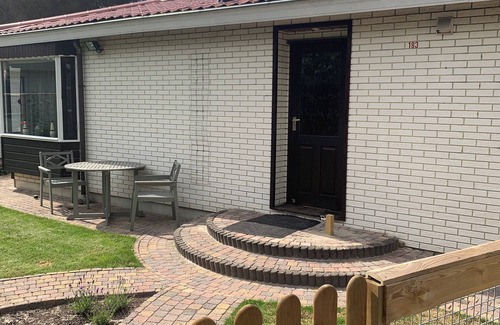 Krachtighuizen Ski Chalet | Charming Chalet on the Veluwe. Enjoy the nature reserve, your dog is welcome.