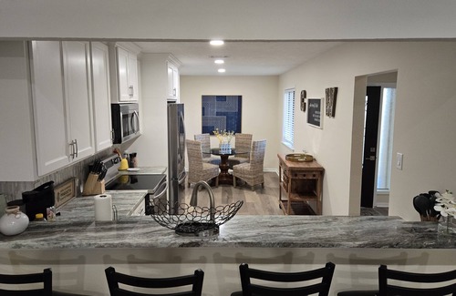 Briarcrest Estates Condo | Charming "Charlie Boy" is a quiet comfortable retreat from the world!
