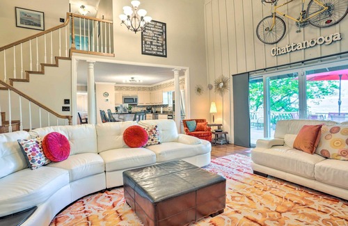 Missionary Ridge House | Charming Chattanooga Home w/Downtown Views!