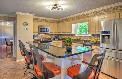Missionary Ridge House | Charming Chattanooga Home w/Downtown Views!