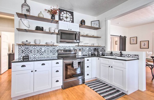 Bynum Cottage | Charming Choteau Cottage: Ski & Fish Nearby!