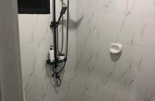 Cainta Apartment | Charming City Room Neat SM Masinag and LRT2
