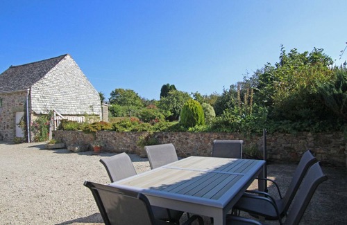 Acqueville Cottage | Charming Coastal Cottage with Fireplace, Garden, and Baby-Friendly Amenities in La Hague