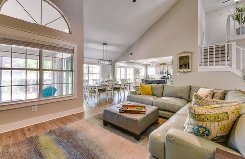 Niceville House | Charming Coastal Home: 6 Mi to Choctawhatchee Bay!