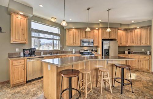 Cody House | Charming Cody Vacation Home with Mtn Views!